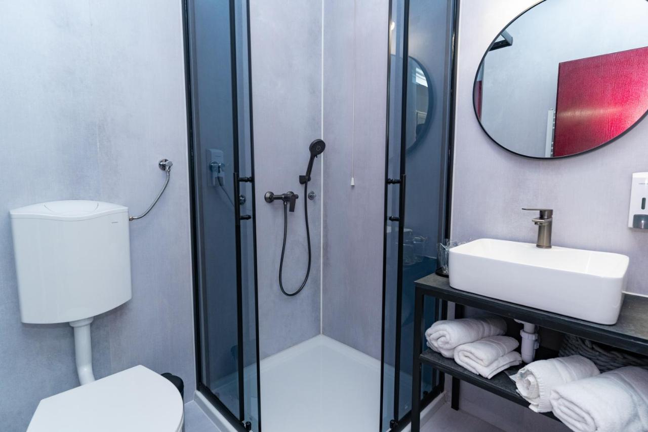 Artearia Hotel Belovár Kültér fotó