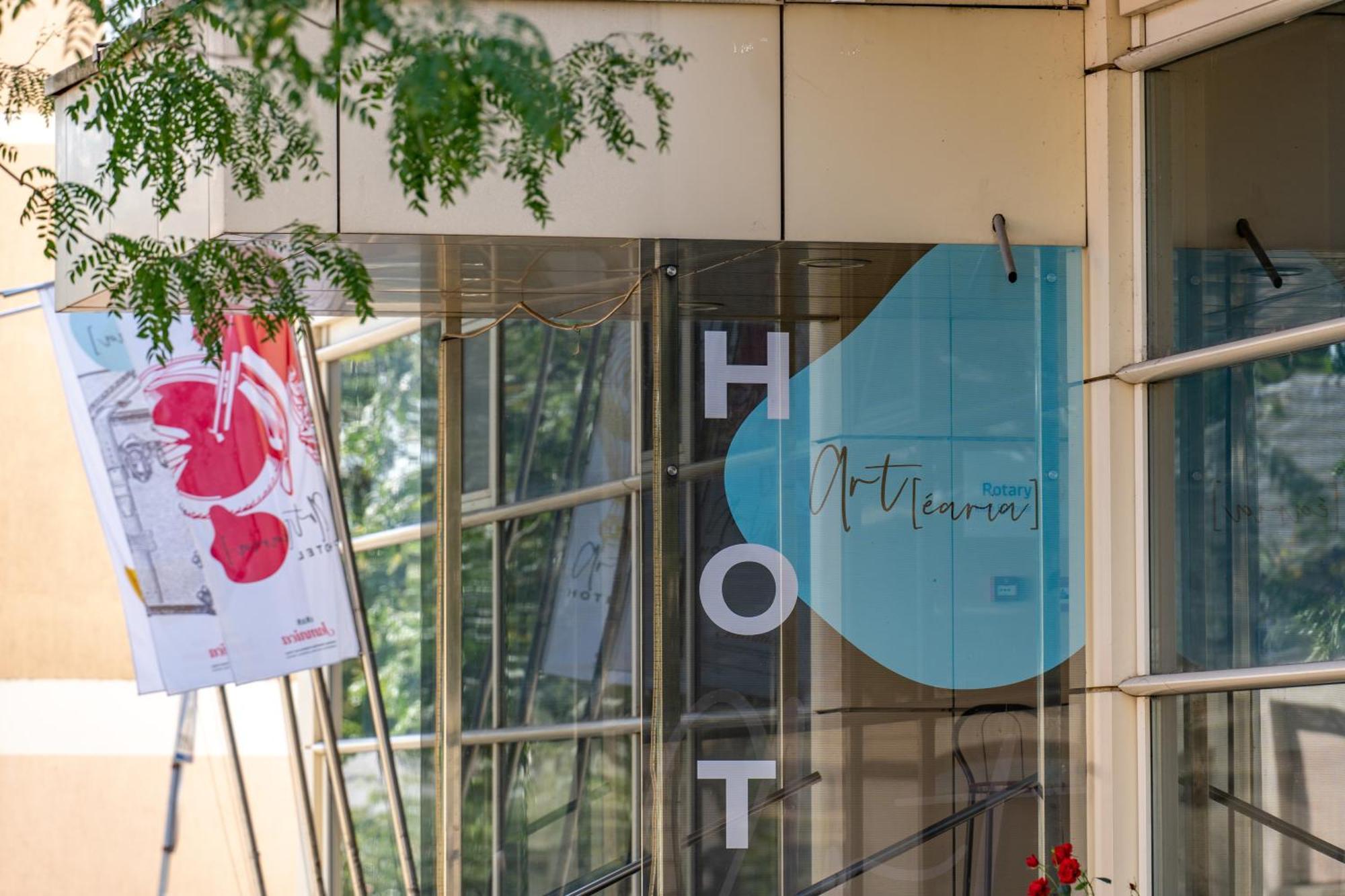 Artearia Hotel Belovár Kültér fotó