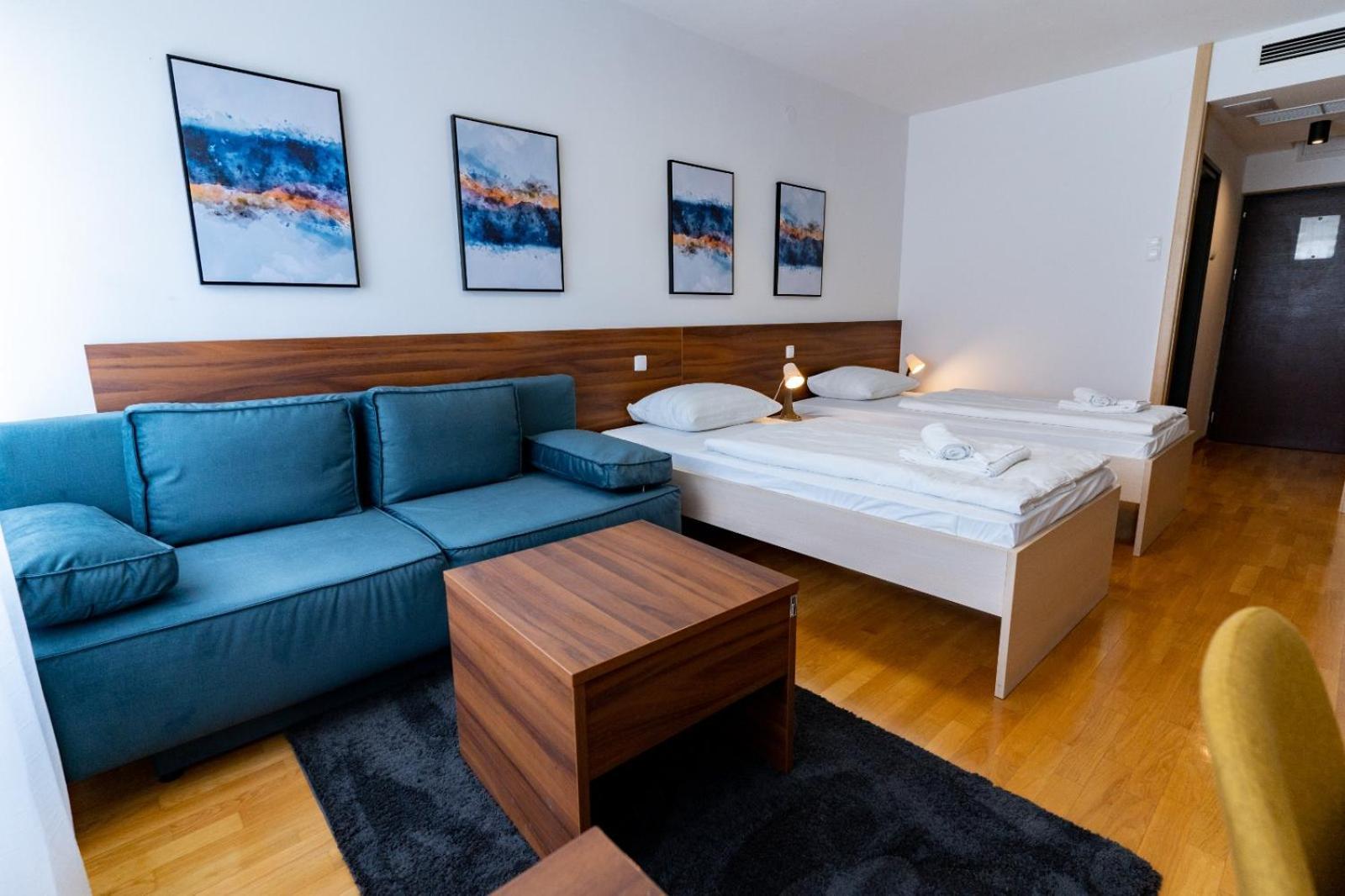 Artearia Hotel Belovár Kültér fotó
